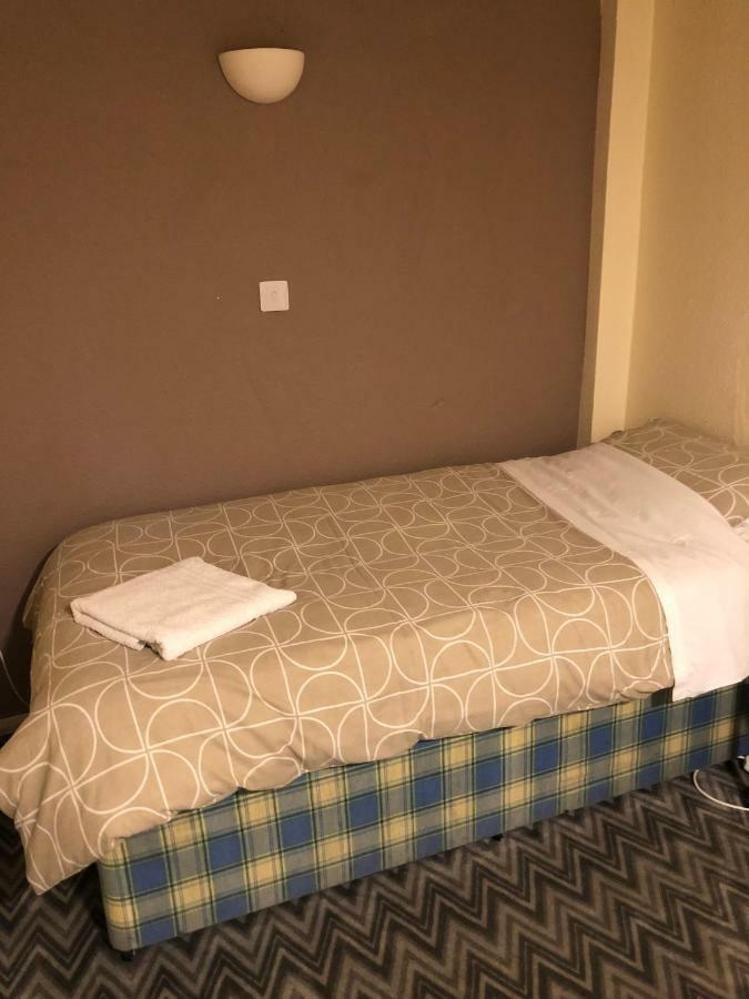 Charde Guest House Birmingham Ngoại thất bức ảnh